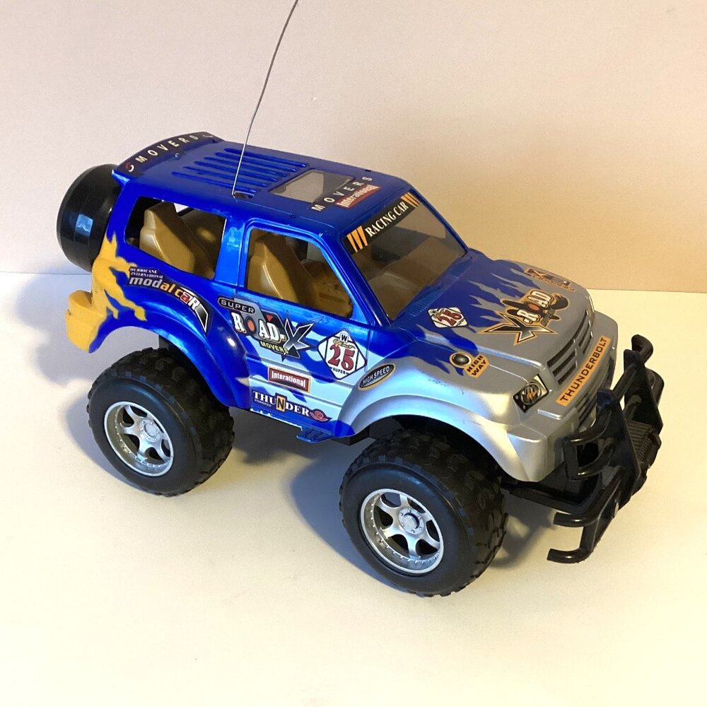Blue Jeep Thunderbolt Road Movers International Remote Control Toy Racing Car